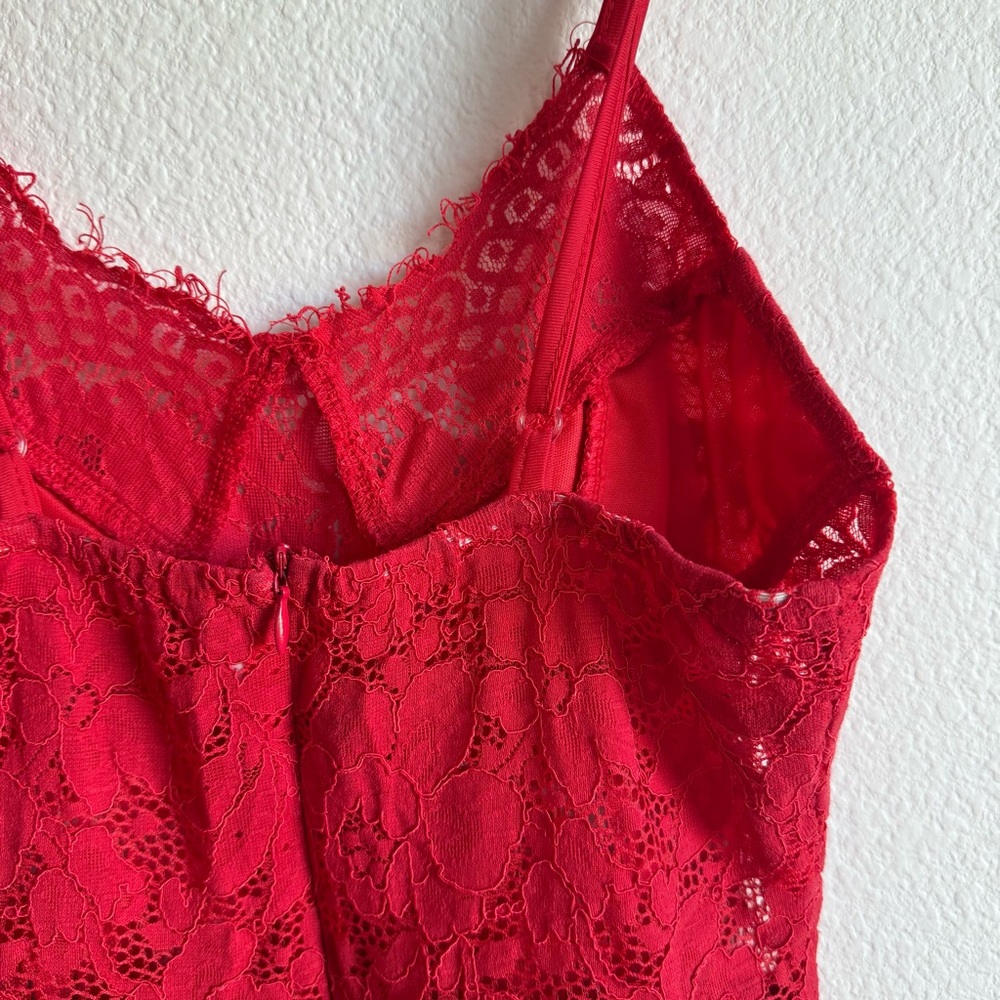 Romantic Red Lace Bodycon Flirty Date Going Out Mini Dress Women’s Size Small - Picture 3 of 5